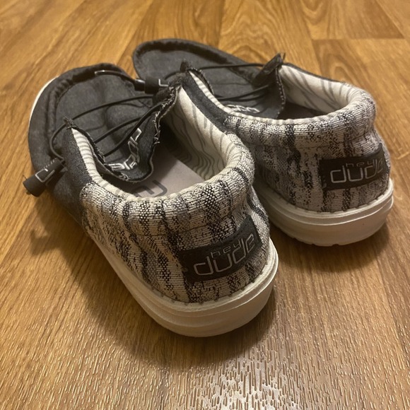 Hey Dude Wally Funk Carbon Shoes Men‎ Size 9 Blue Casual Slightly Used - Picture 2 of 6